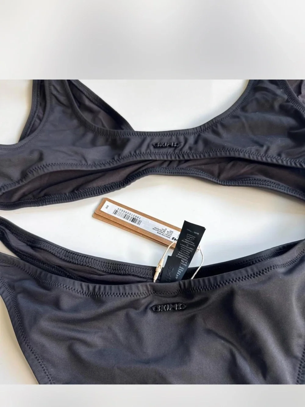 NWT Skims Plunge Bikini Set
